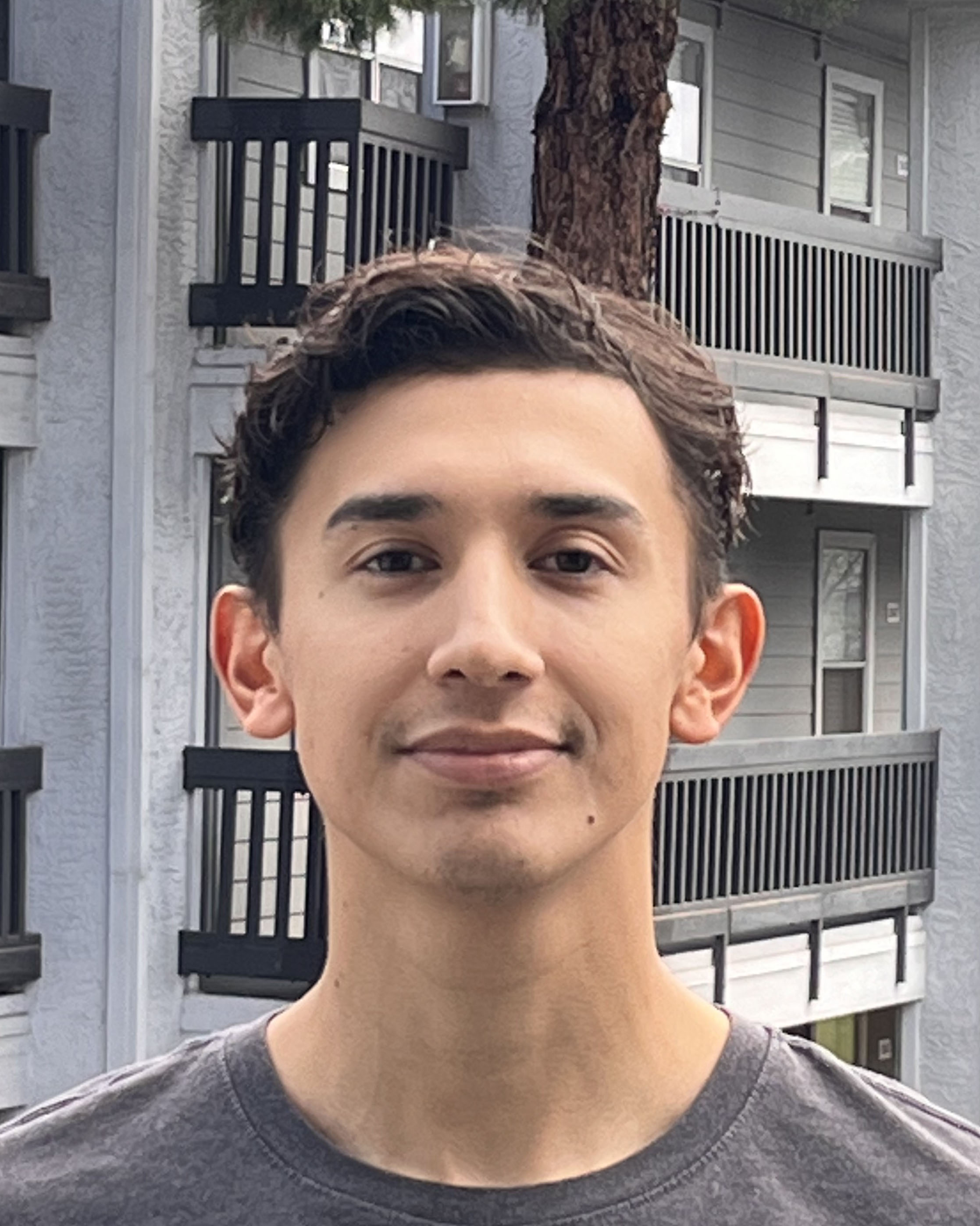 Esteban Gardea headshot